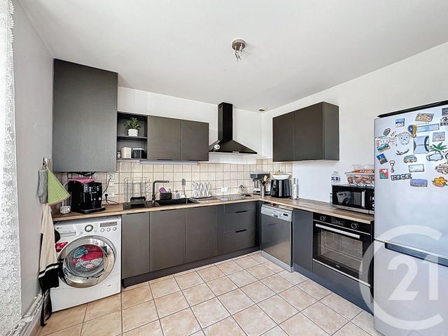 Appartement T3 à vendre - 3 pièces - 87.97 m2 - AUCH - 32 - MIDI-PYRENEES - Century 21 Pr Immo