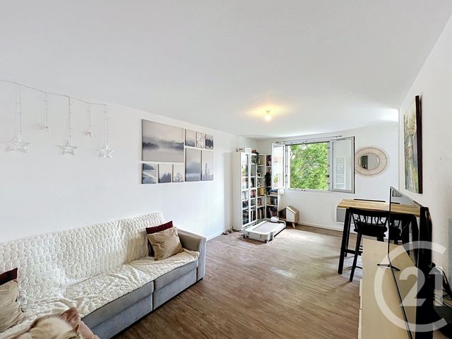 Appartement T3 à vendre - 3 pièces - 61.18 m2 - AUCH - 32 - MIDI-PYRENEES - Century 21 Pr Immo