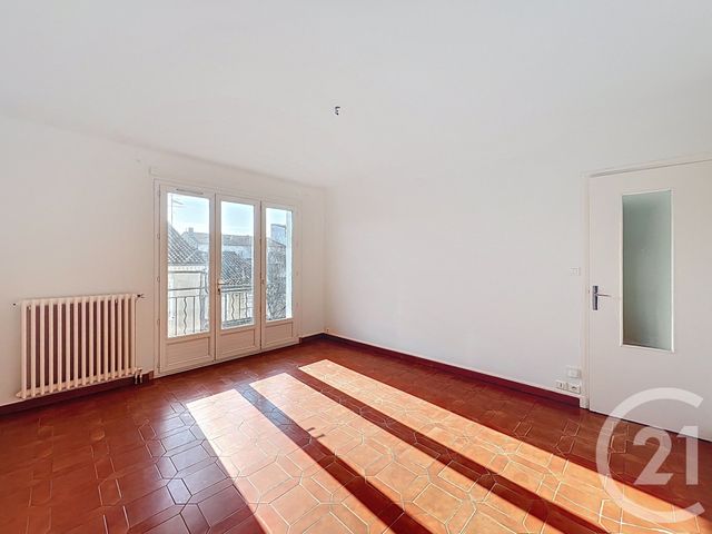 Appartement F3 à louer - 3 pièces - 60.0 m2 - AUCH - 32 - MIDI-PYRENEES - Century 21 Pr Immo