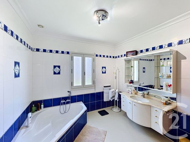 maison à vendre - 7 pièces - 216.01 m2 - AUCH - 32 - MIDI-PYRENEES - Century 21 Pr Immo