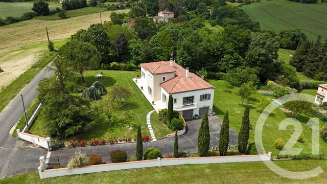 maison à vendre - 7 pièces - 216.01 m2 - AUCH - 32 - MIDI-PYRENEES - Century 21 Pr Immo