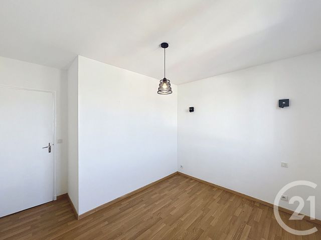 Appartement F3 à vendre - 3 pièces - 72.0 m2 - AUCH - 32 - MIDI-PYRENEES - Century 21 Pr Immo