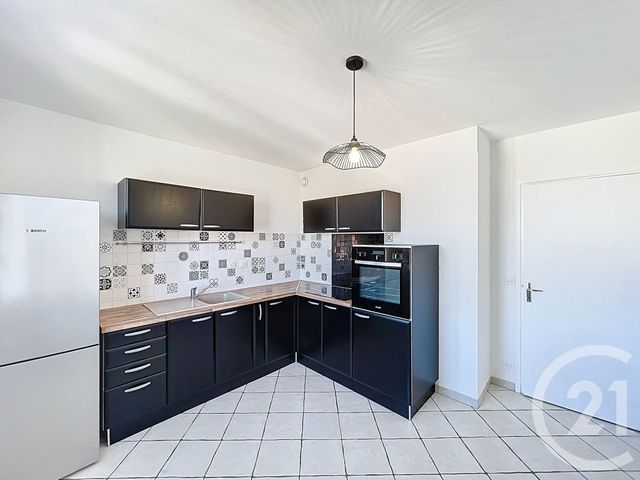 Appartement F3 à vendre - 3 pièces - 72.0 m2 - AUCH - 32 - MIDI-PYRENEES - Century 21 Pr Immo