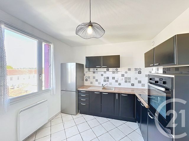 Appartement F3 à vendre - 3 pièces - 72.0 m2 - AUCH - 32 - MIDI-PYRENEES - Century 21 Pr Immo