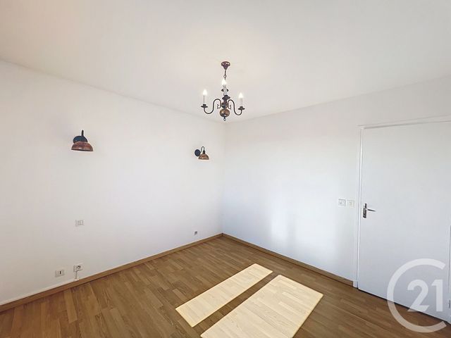 Appartement F3 à vendre - 3 pièces - 72.0 m2 - AUCH - 32 - MIDI-PYRENEES - Century 21 Pr Immo