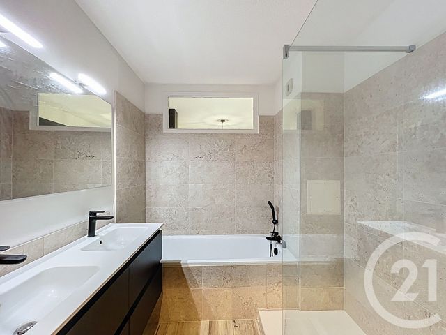 Appartement T3 à vendre - 4 pièces - 84.65 m2 - AUCH - 32 - MIDI-PYRENEES - Century 21 Pr Immo